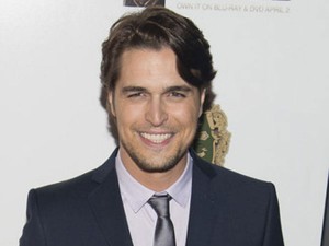 Meet The Sexiest Man on TV: Diogo Moragdo